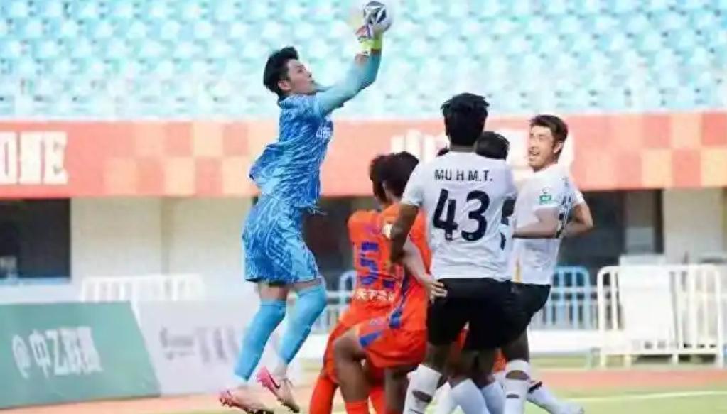 开云官网-王大雷何时复出？韩鹏这句话很微妙，有球迷曝已被俱乐部三停