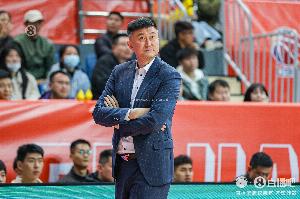 广东0-3被山西横扫 三场比赛合计输掉75分 场均输25分