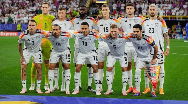 1719706664619046094.jpg 德国队谢天谢VAR!纳格尔斯曼的A方案走到十字路口