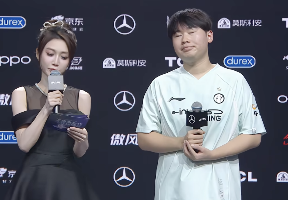 Wei:感觉还能在进步;会尽量让大家看比赛时不用提心吊胆