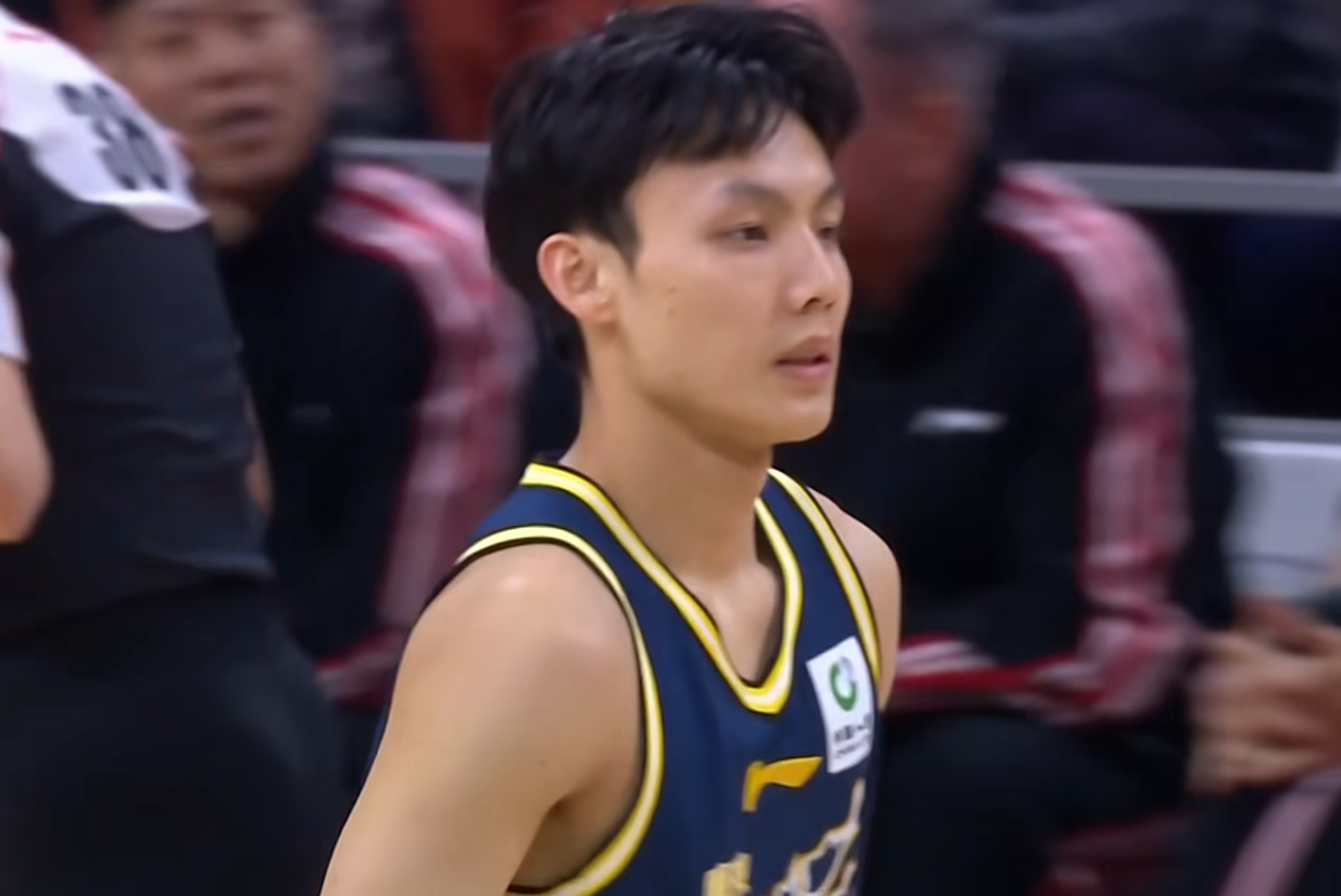 开云-广东3消息!徐杰创尴尬纪录,崔永熙复出敲定,麦考尔首秀惊艳